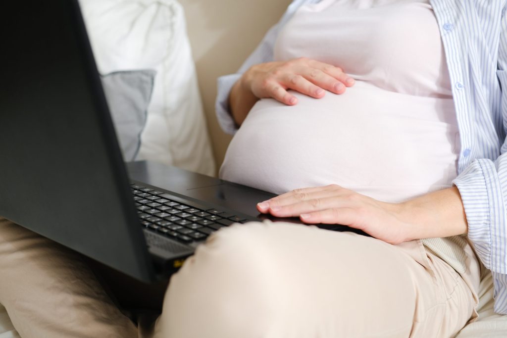 maternal health therapist virtual counseling